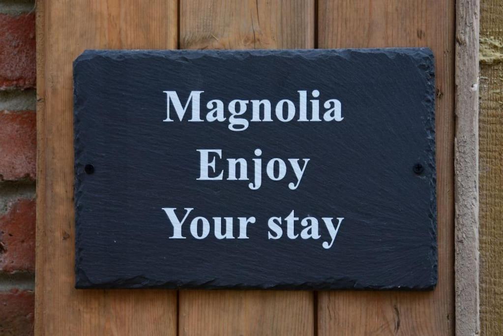 Вилла Magnolia Passageway To The Jurassic Coast. Stoborough Экстерьер фото